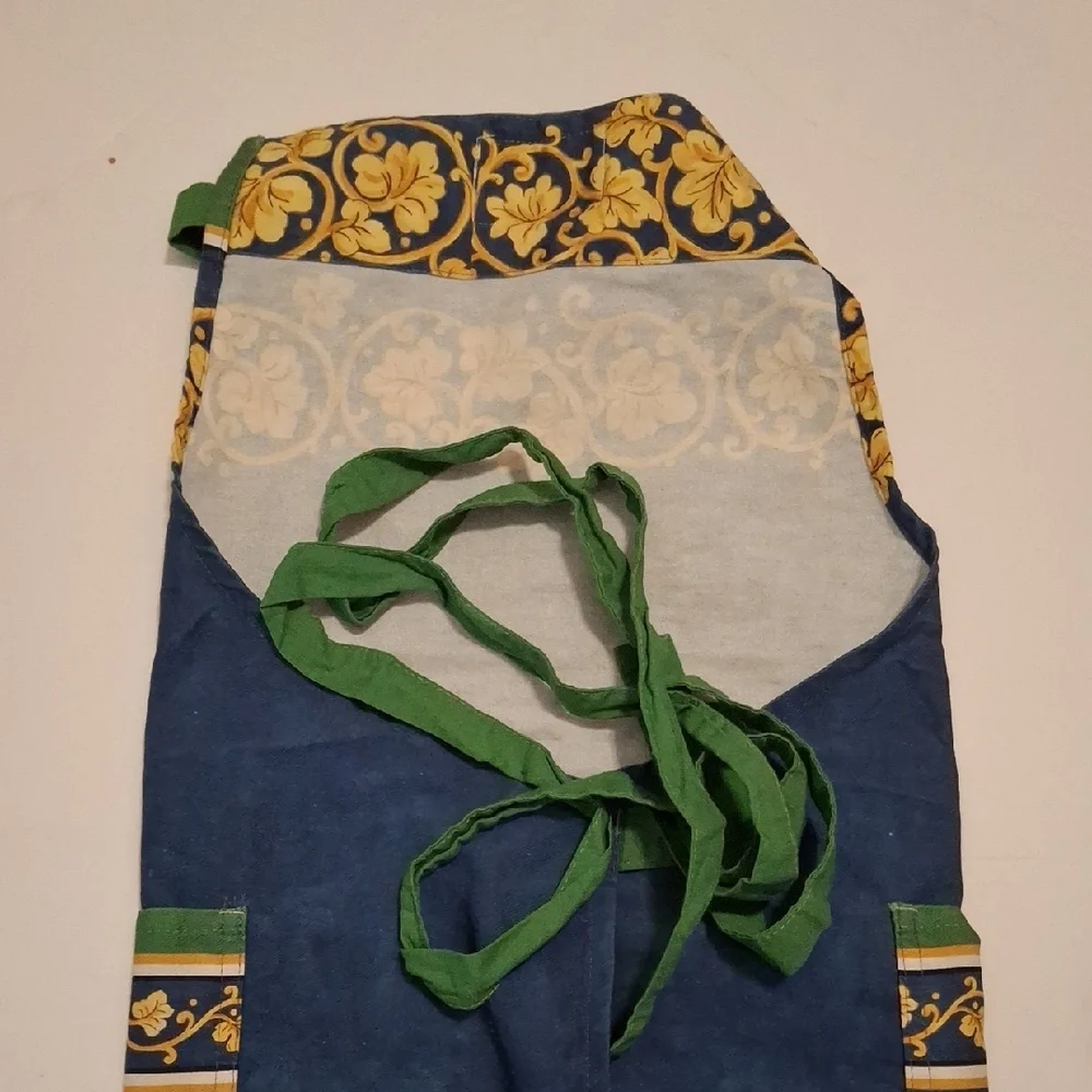 Williams Sonoma Navy, Green, and Yellow Floral Scroll APRON